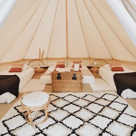 ホテル Cocooning Tipi - セノッス - ル・ペノン エクステリア 写真