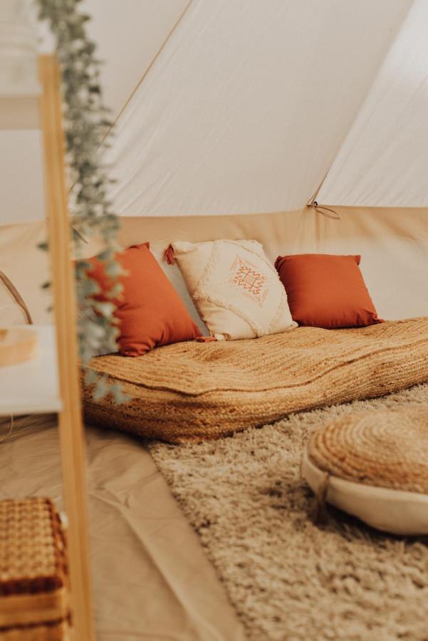 ホテル Cocooning Tipi - セノッス - ル・ペノン エクステリア 写真