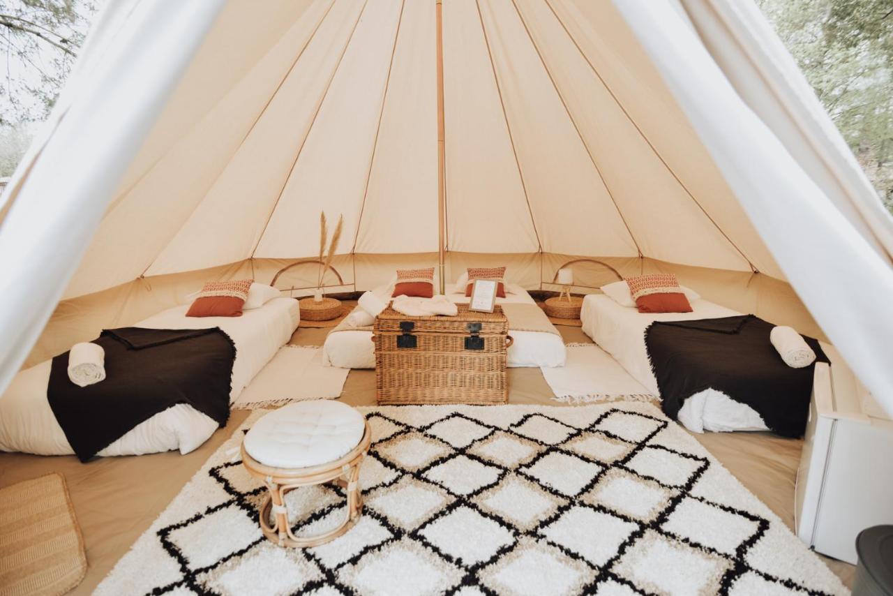 ホテル Cocooning Tipi - セノッス - ル・ペノン エクステリア 写真