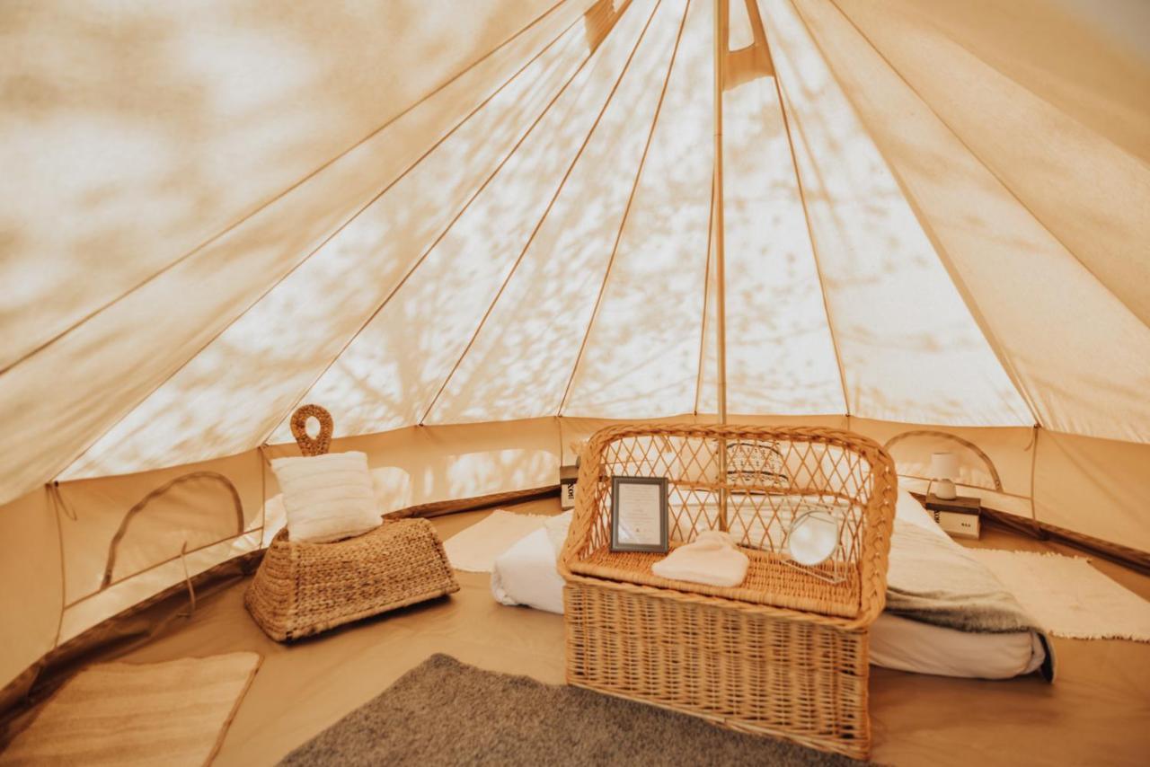 ホテル Cocooning Tipi - セノッス - ル・ペノン エクステリア 写真