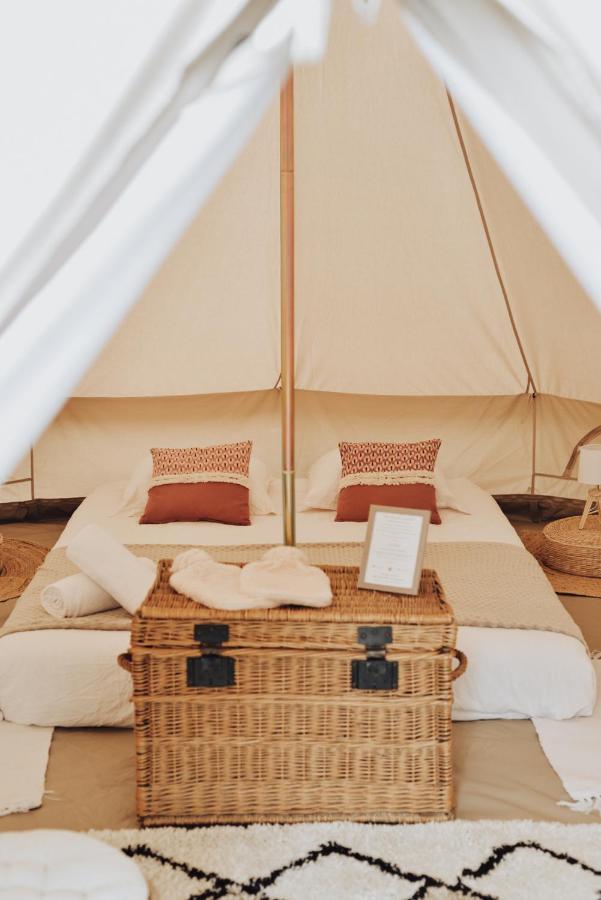 ホテル Cocooning Tipi - セノッス - ル・ペノン エクステリア 写真