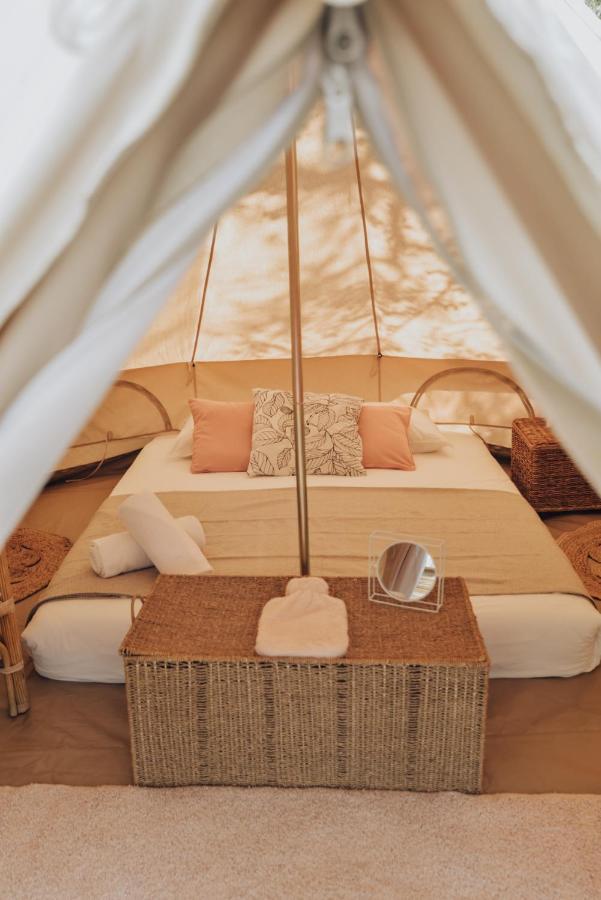 ホテル Cocooning Tipi - セノッス - ル・ペノン エクステリア 写真