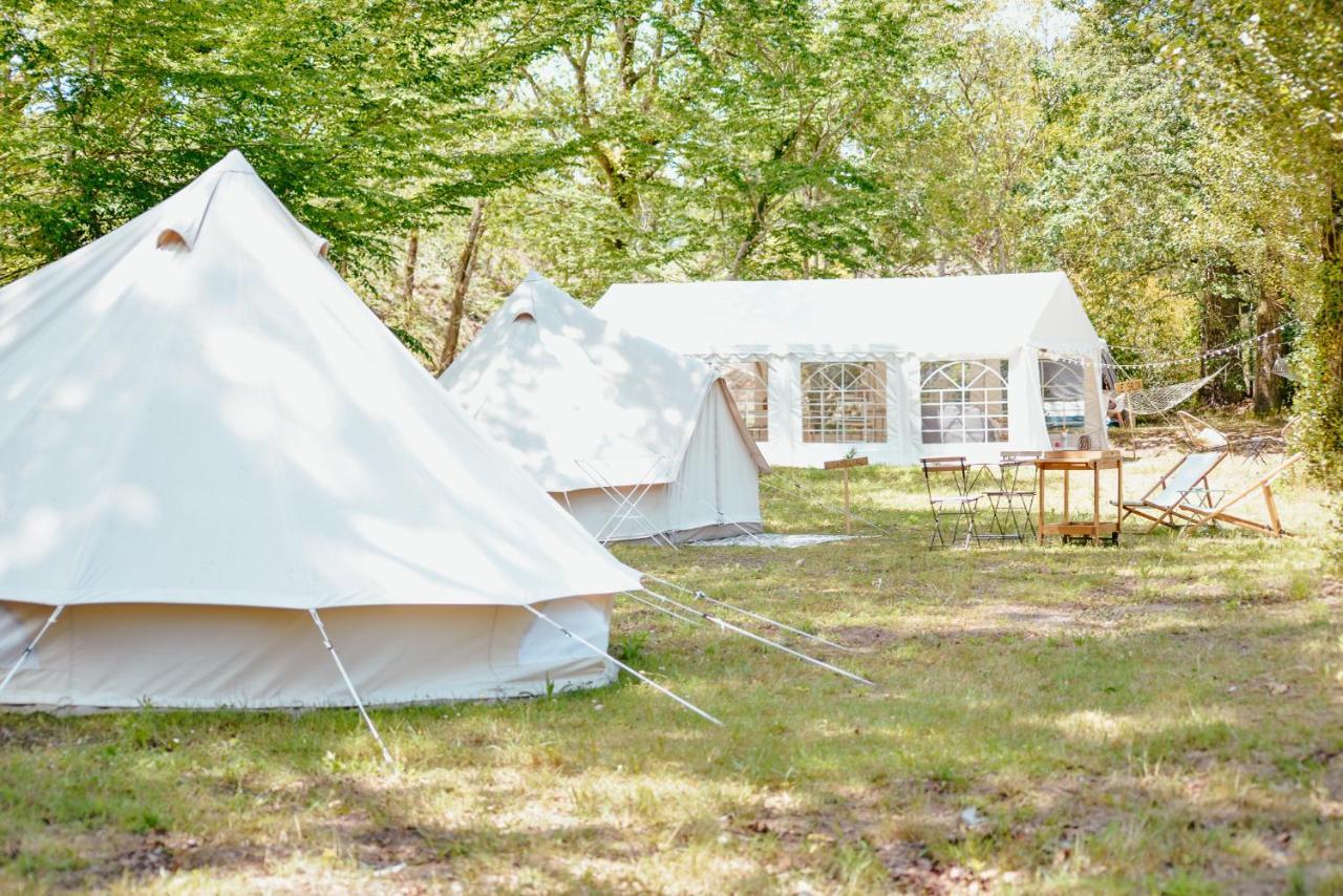 ホテル Cocooning Tipi - セノッス - ル・ペノン エクステリア 写真